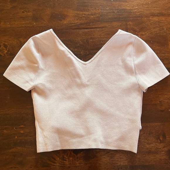 Aritzia | Babaton Sculpt Knit Cross-Front Top in Dawn Pink - Size Small - Picture 5 of 5